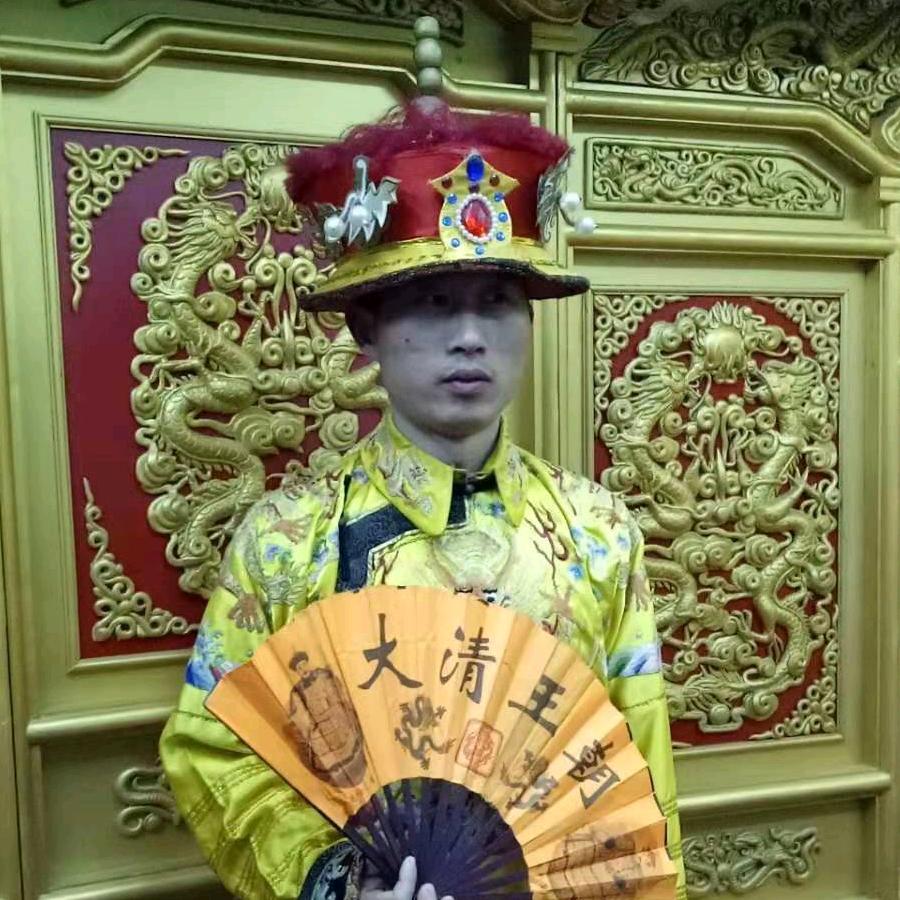 吕明