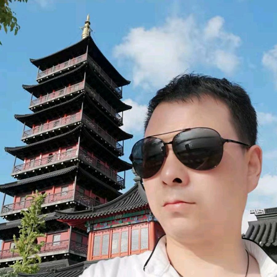 @农村人啊峰