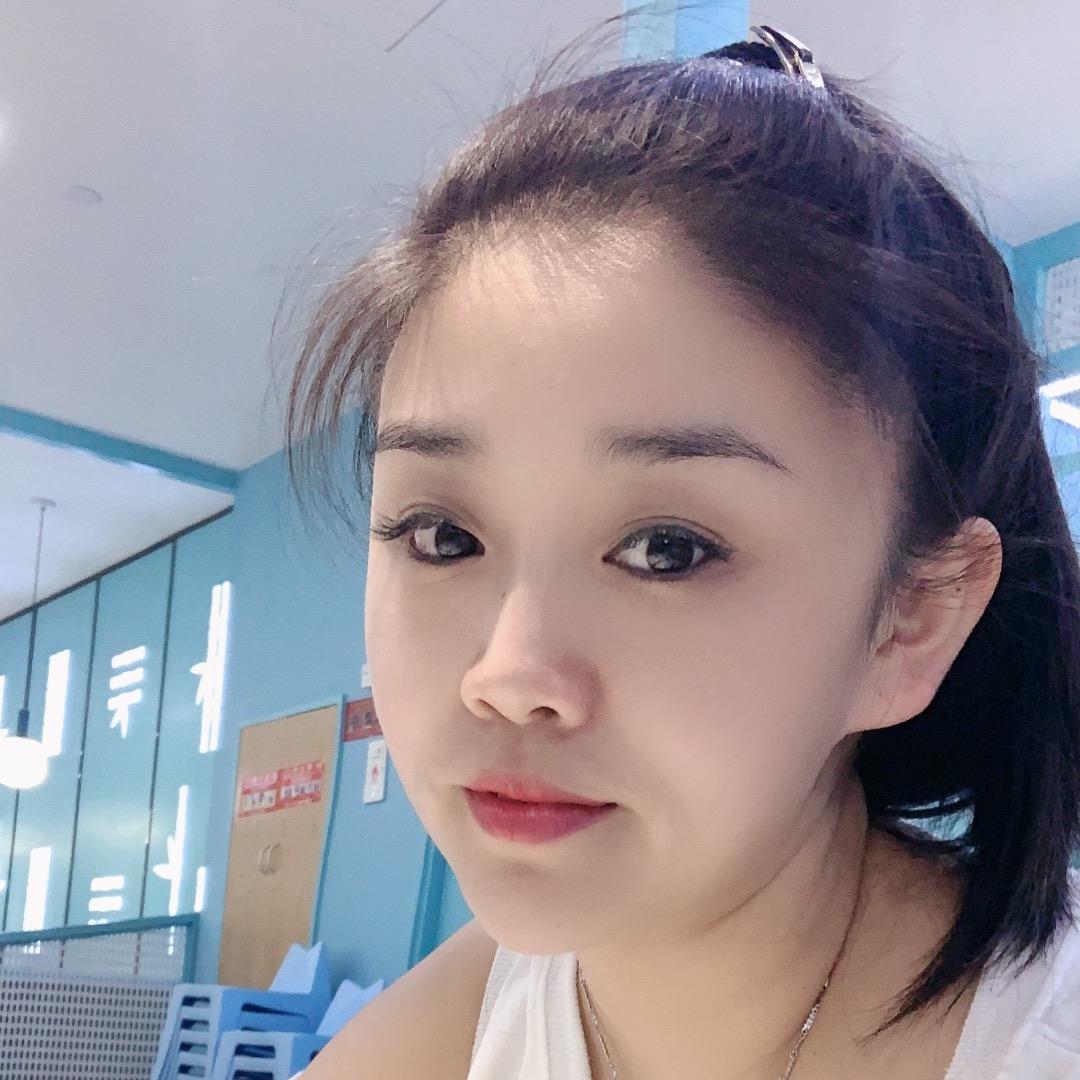 绥阳九龙橙淼童装童鞋