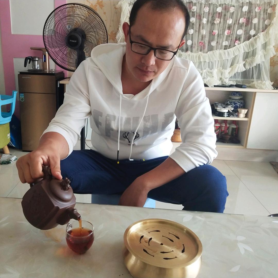 刘见闻