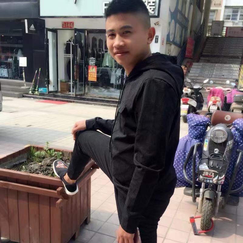 拼搏的狼