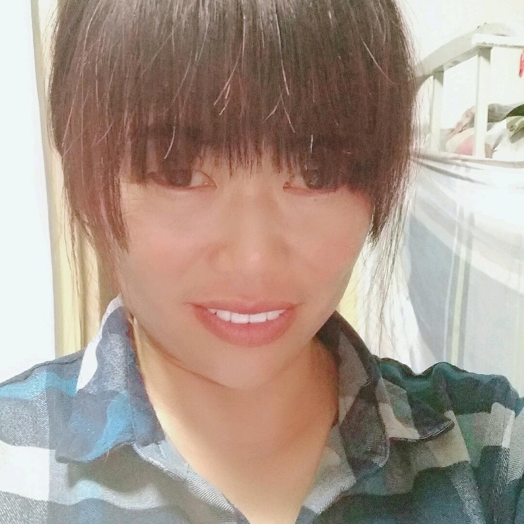 踏雪寻梅