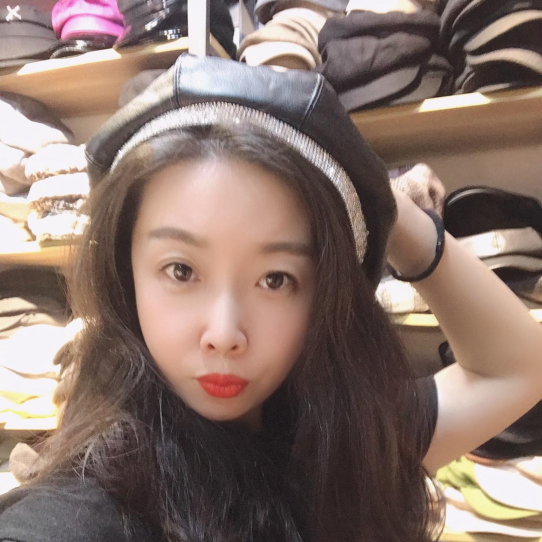 新兴靓点高端帽子批发零售