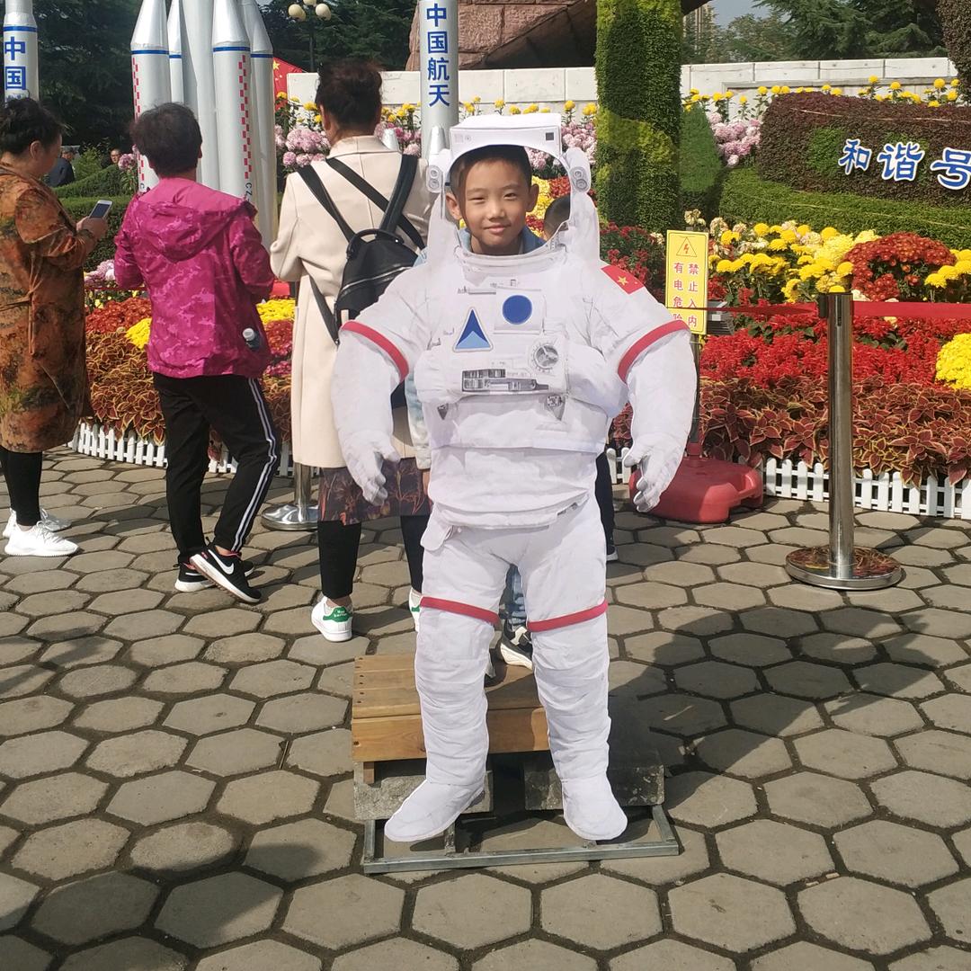 @崔崔