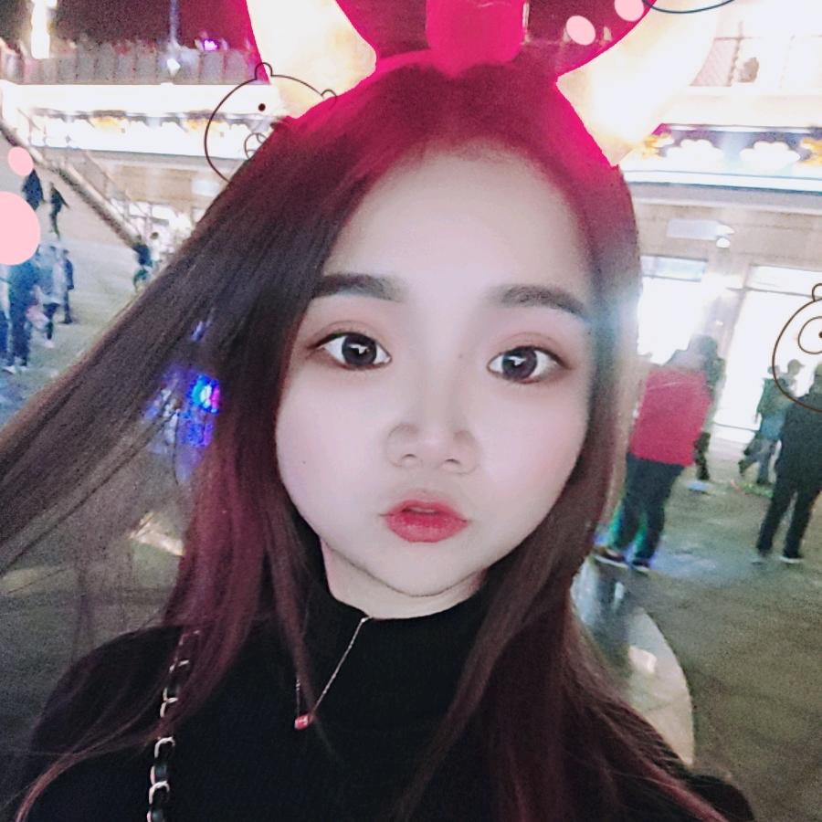 徐四月♡