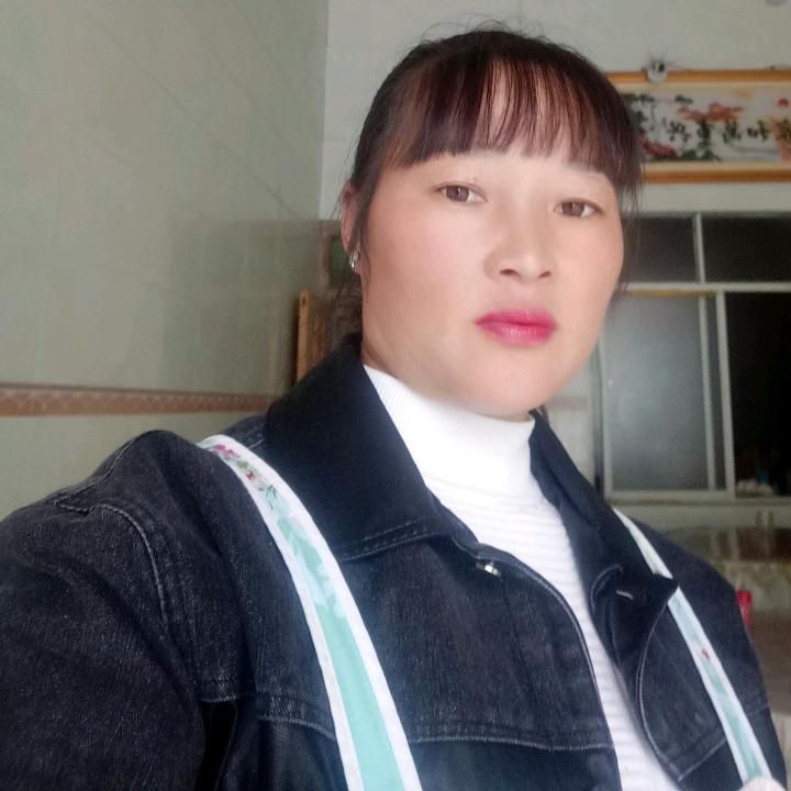 李华荣