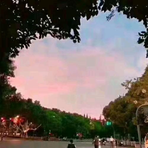 《心里苦就吃颗糖》