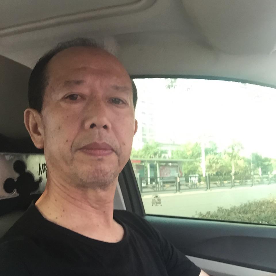 老李爱旅游