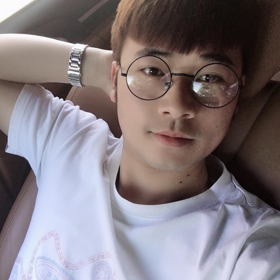 阿哲 💥