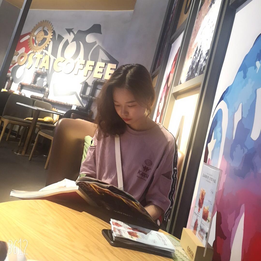 橘子爱吃烤玉米🌽