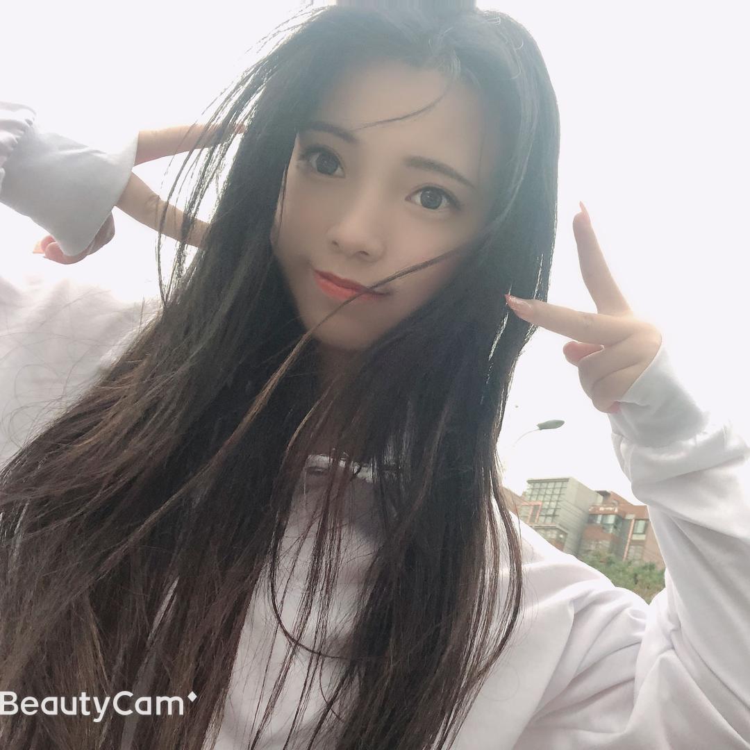 格格小可爱呀