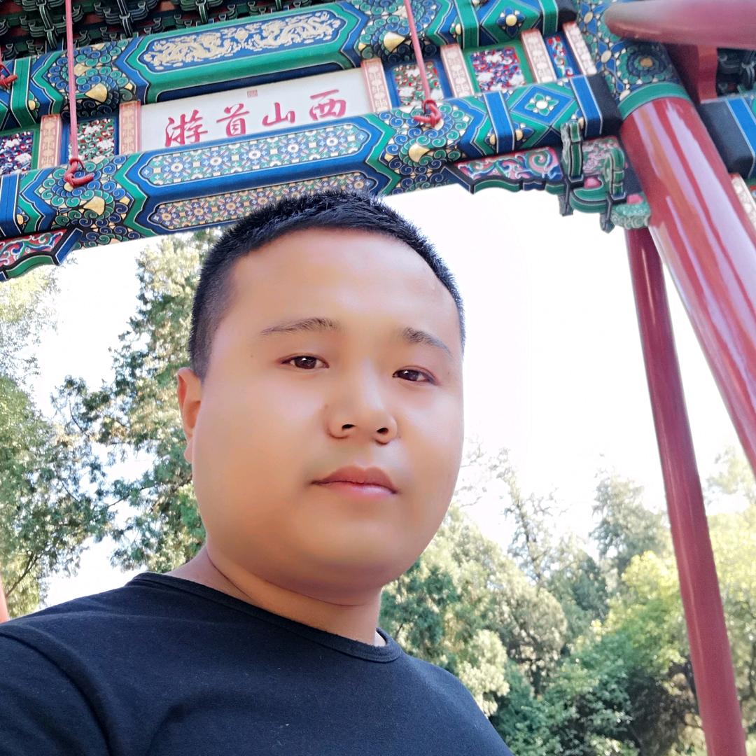 张勇，西安回收防水保温.背衬板小伙