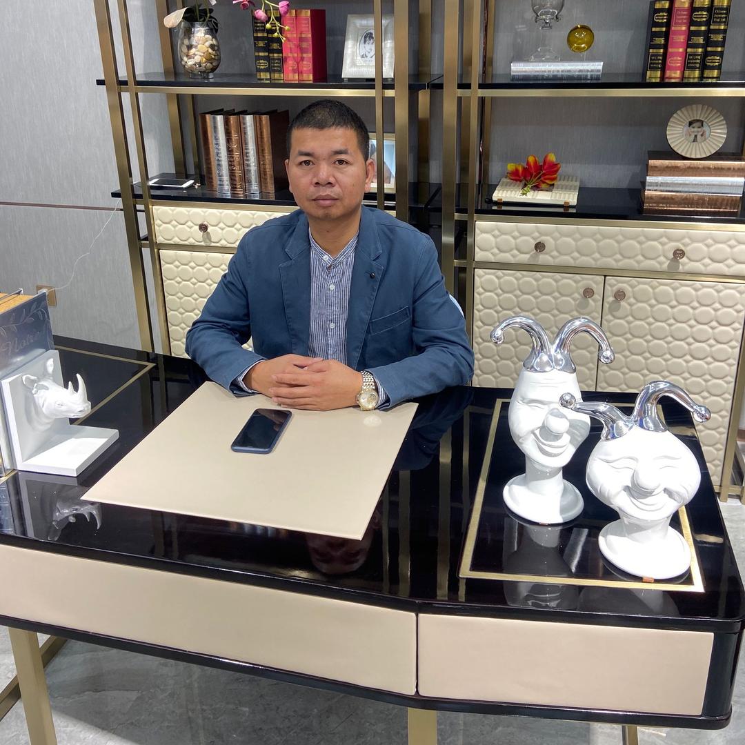 美廷家具土哥（闽C在云A）
