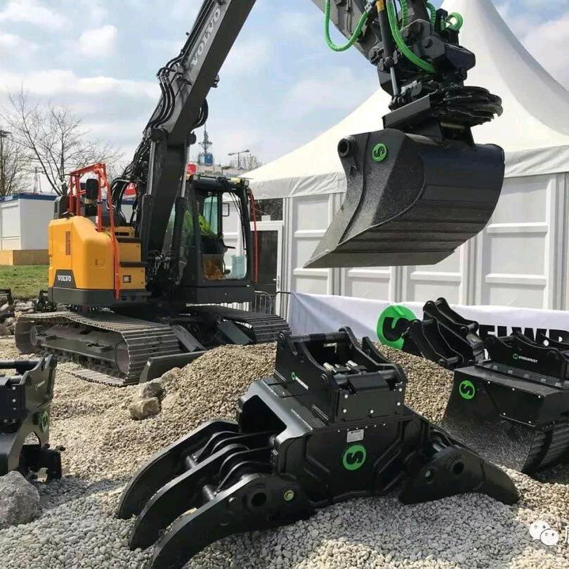 拆车机，液压剪，抓钢机等再生资源设备