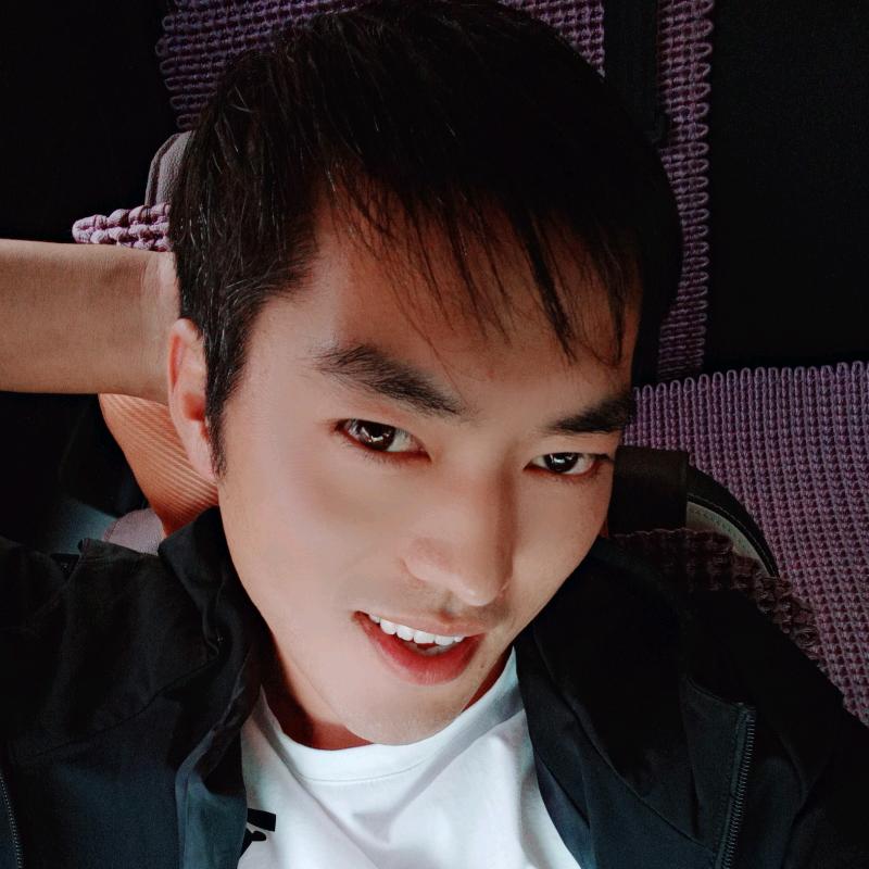 景色优美恋艺人