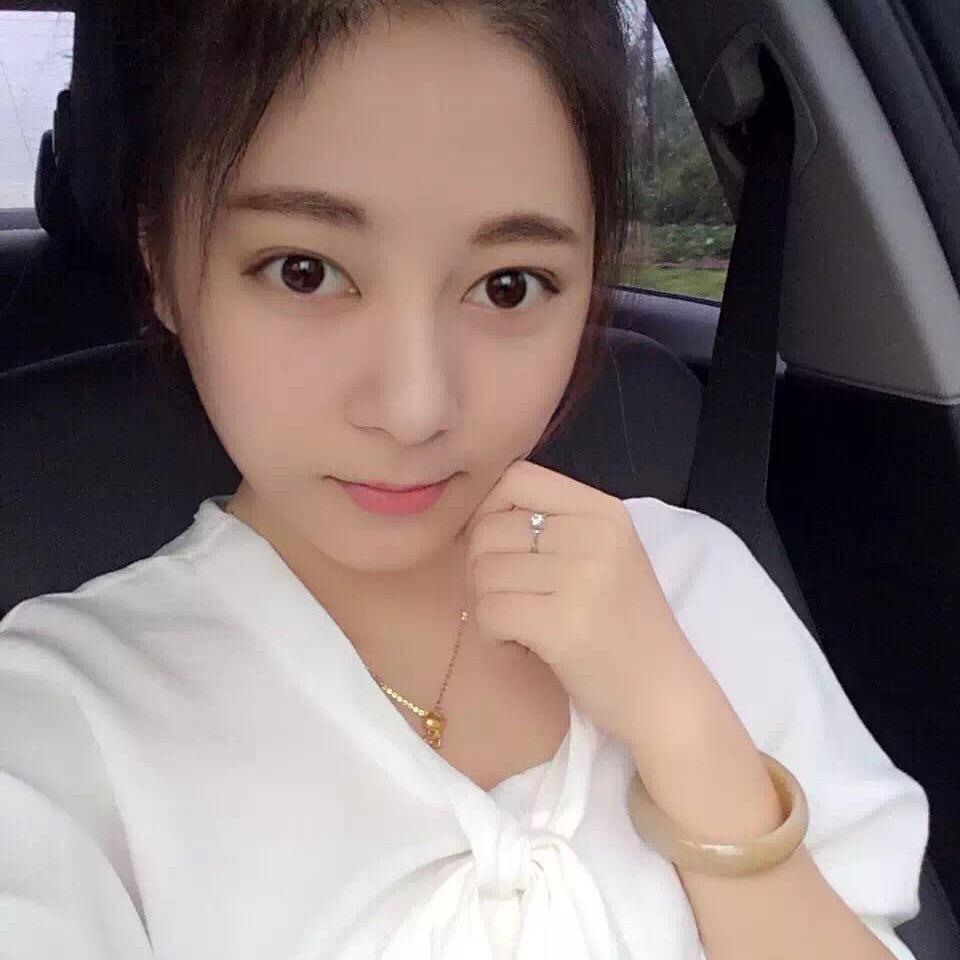 傲冬服饰旗舰店