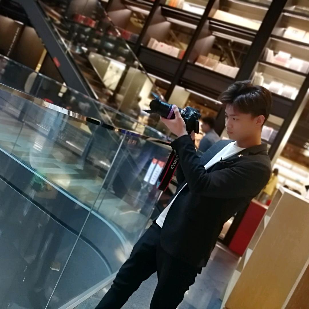 巴宜区简艺理发店（个体工商户）