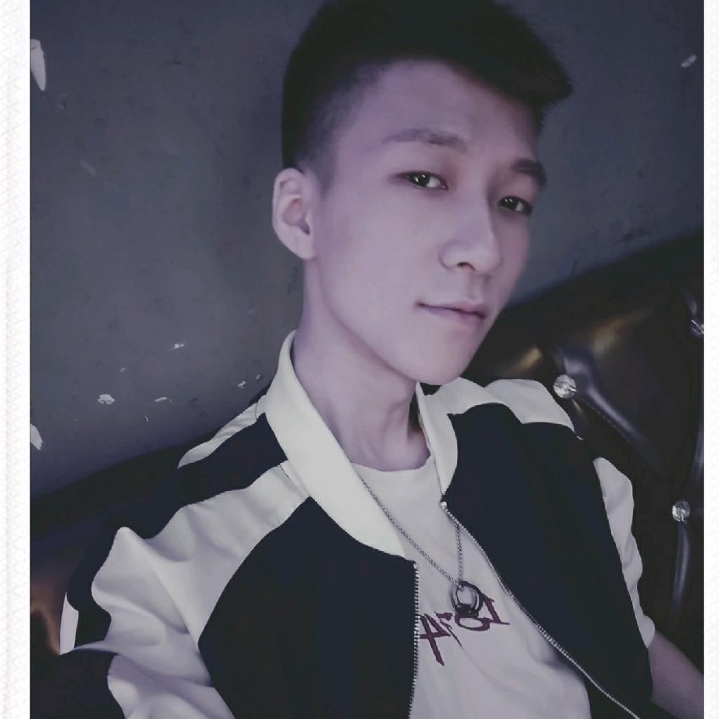 pose-李思琪🌈