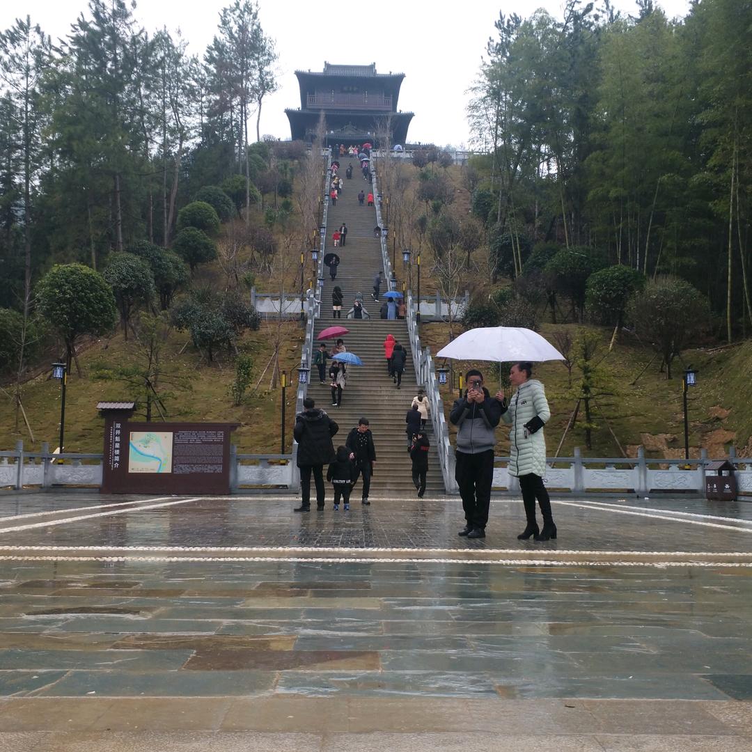 妈妈说名字长会有傻子跟着读