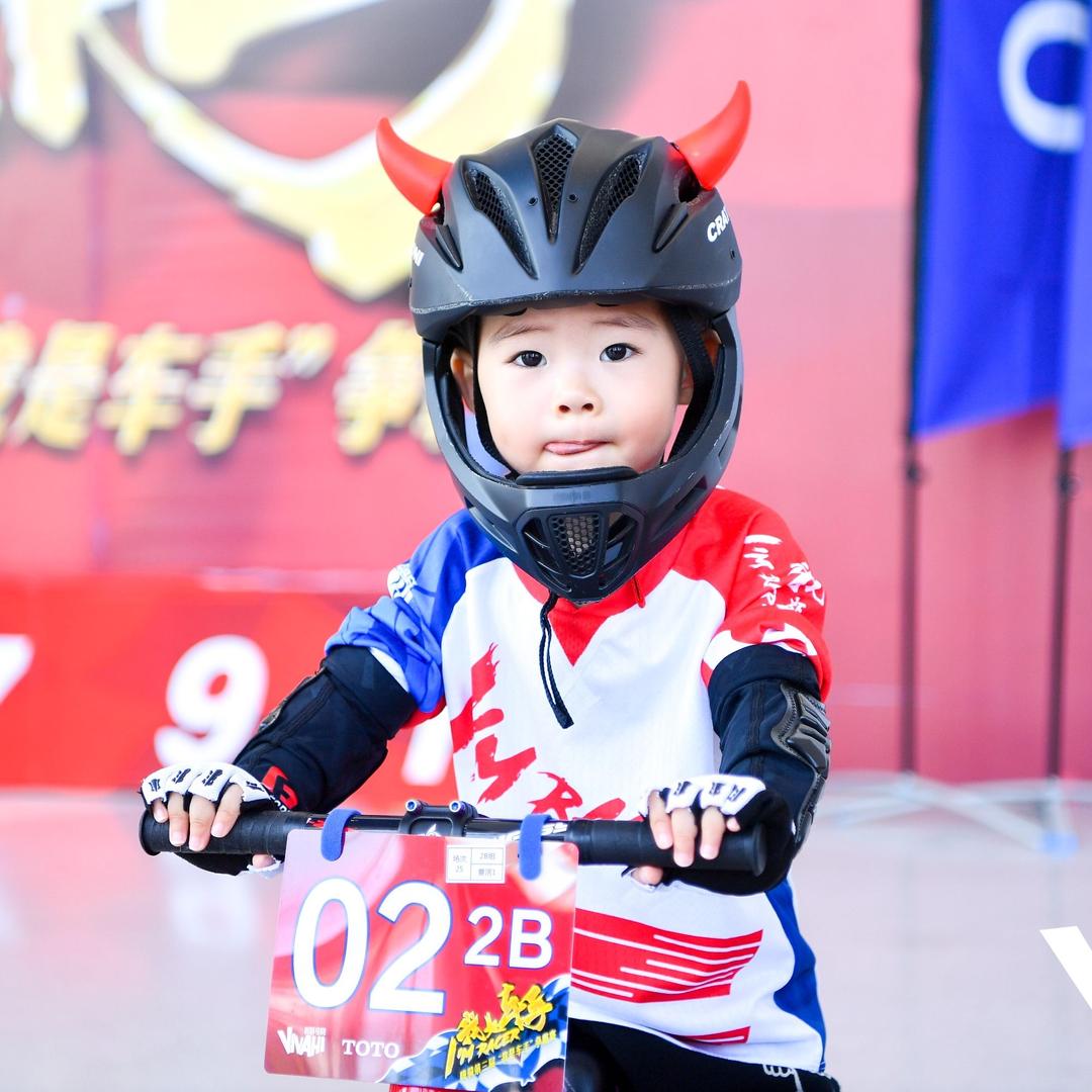 子修弟弟