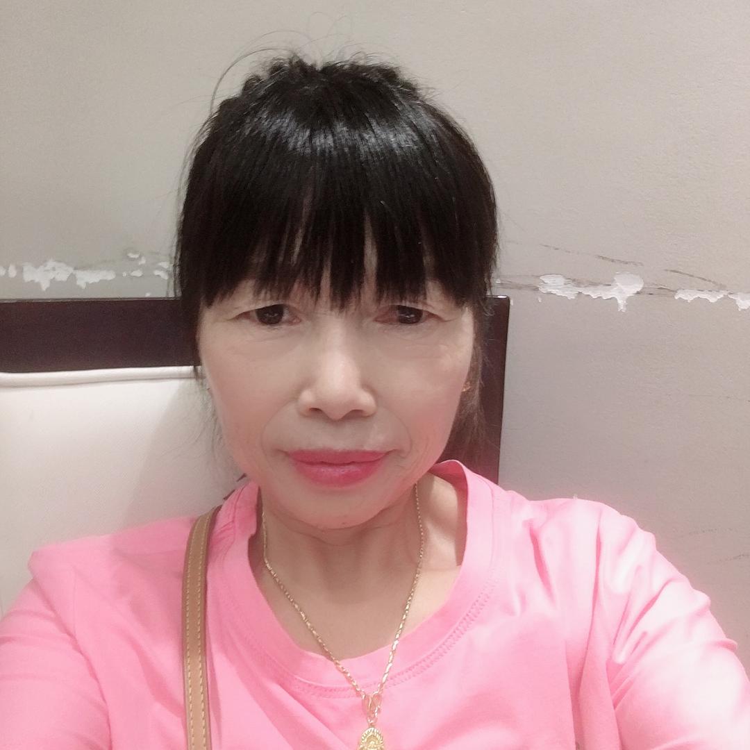 阳光明媚