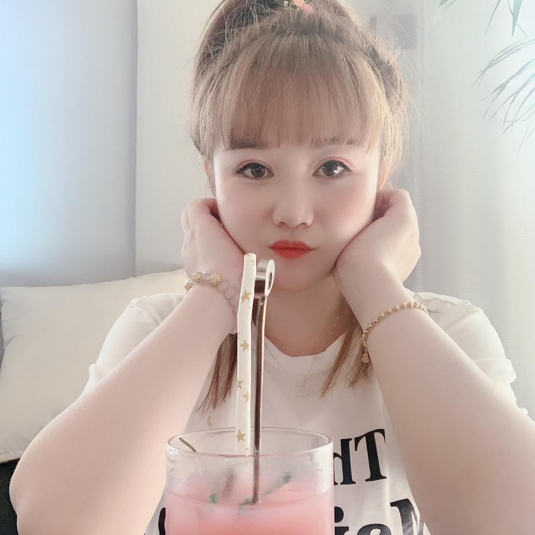 佳佳