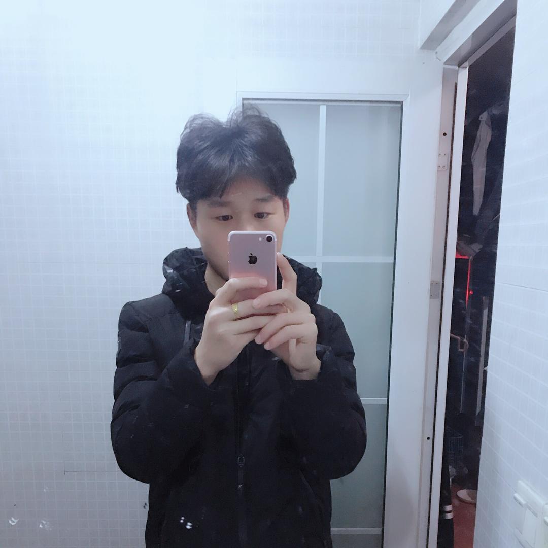 魅男