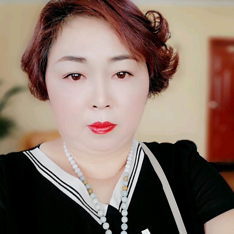 卓莉英