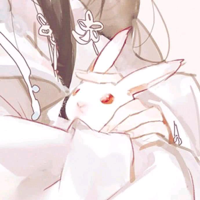 三三