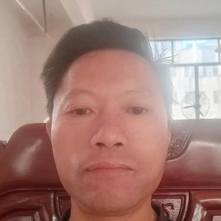 李清华