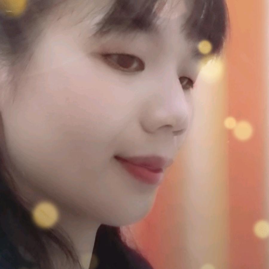 走在乡间的小路上