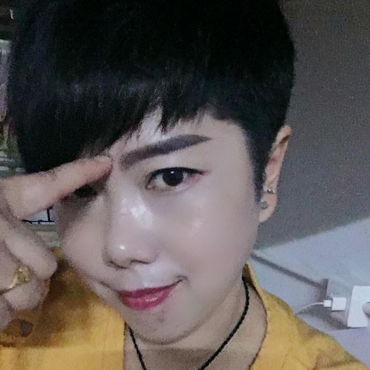 小邓美食好物（橱窗下单）