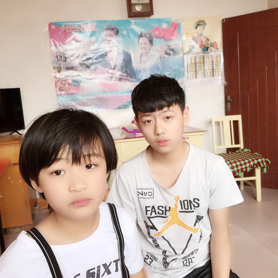 不念过去，不畏将来/拒私聊）