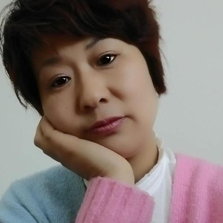 依然