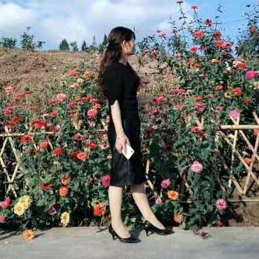 坚强笑脸的背后