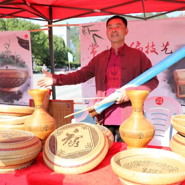 春工良匠