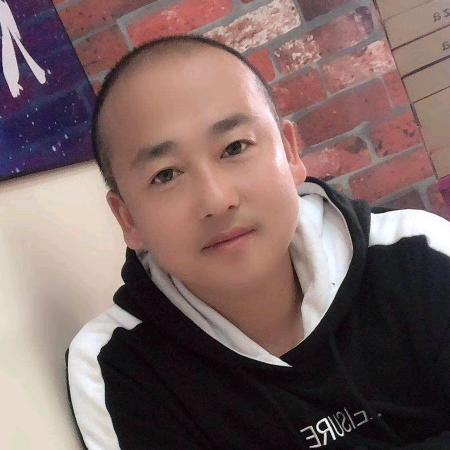 小亮