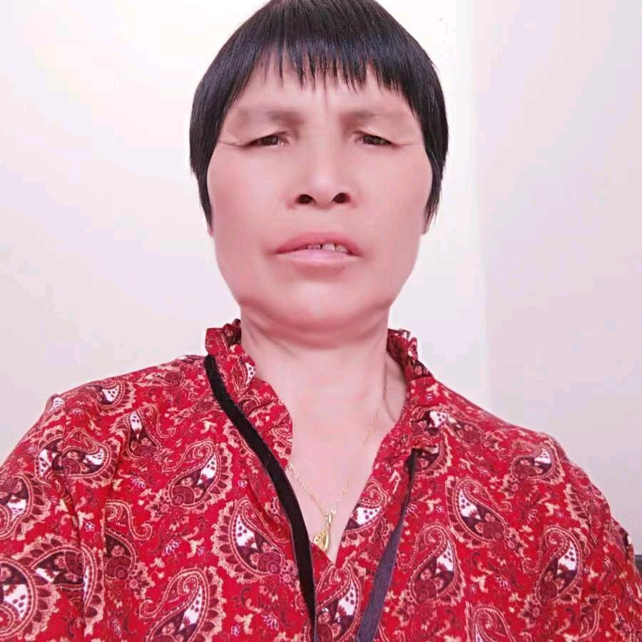 代老阿姨72岁下午一点开播