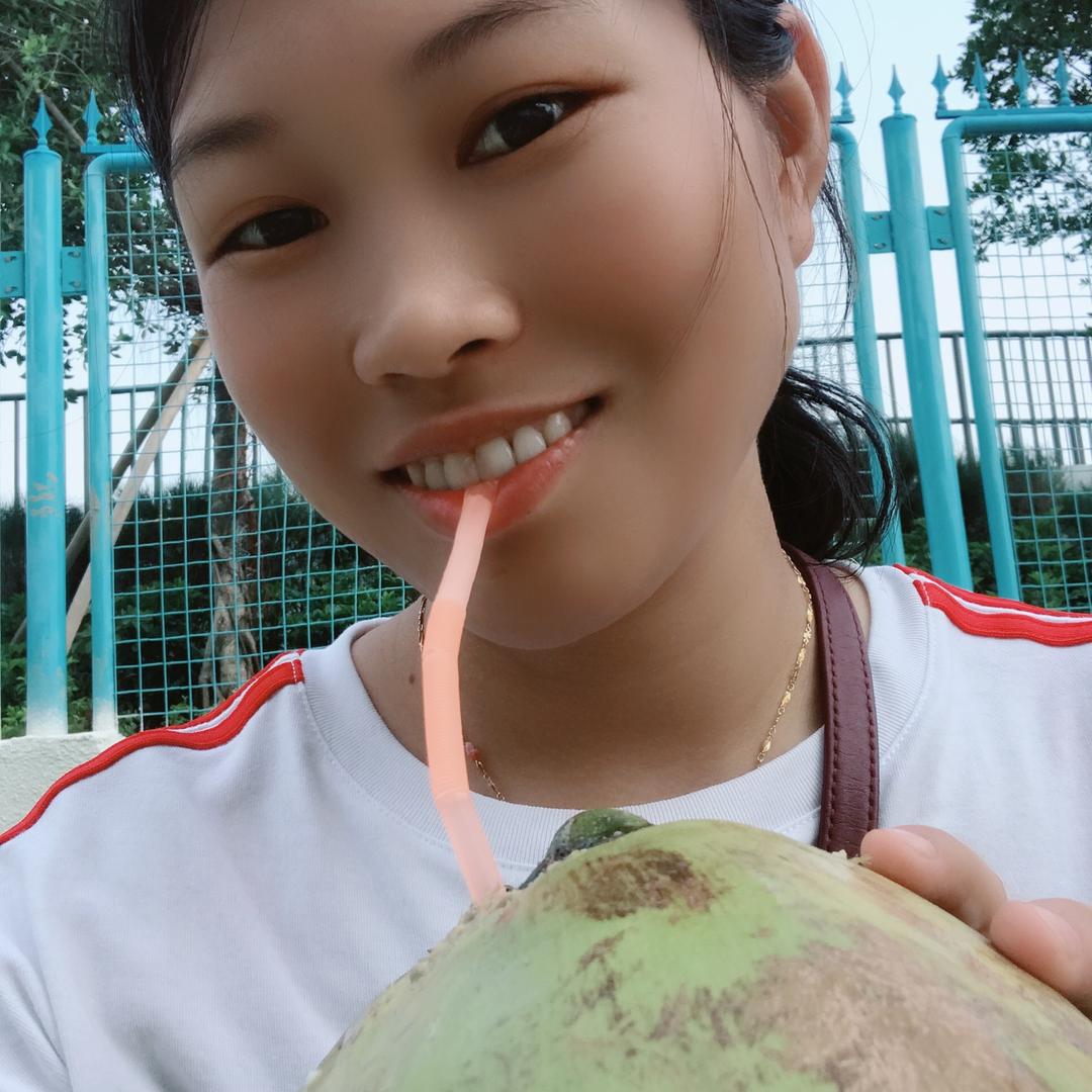 阿丽