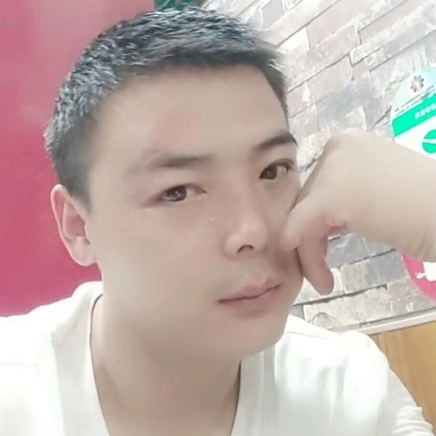 波形护栏供应李先生