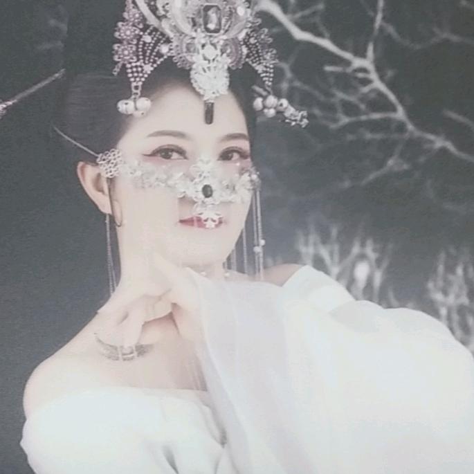 ℒøṽℯ唐ꦿ໌້࿐໌້ᮨ