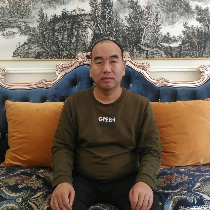 中鹏恒泰创始人（雷哥）