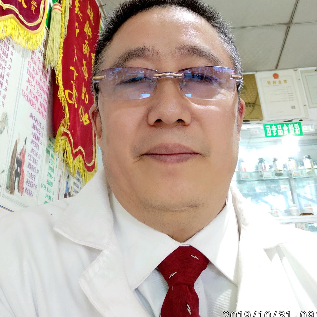 俞坤成