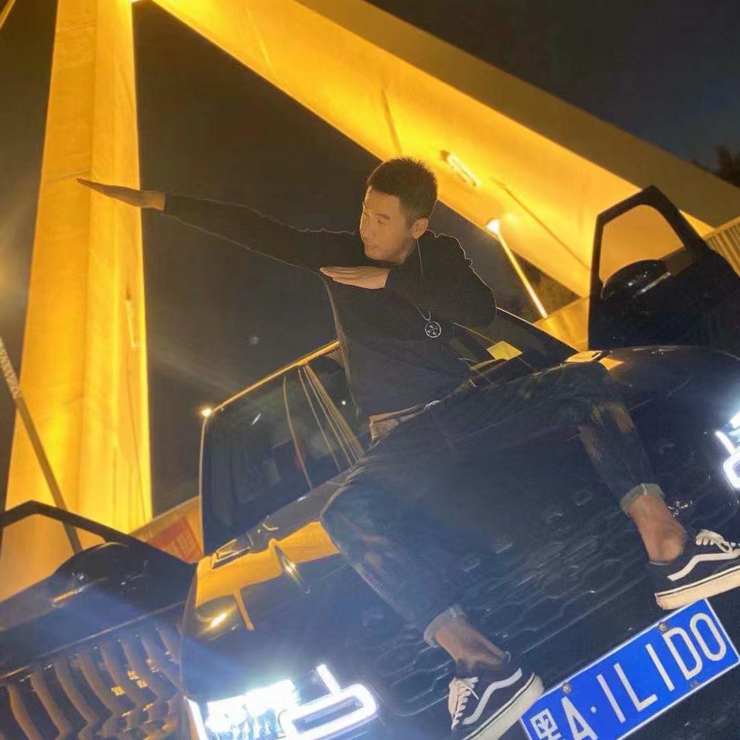 韩龙（助您前行）
