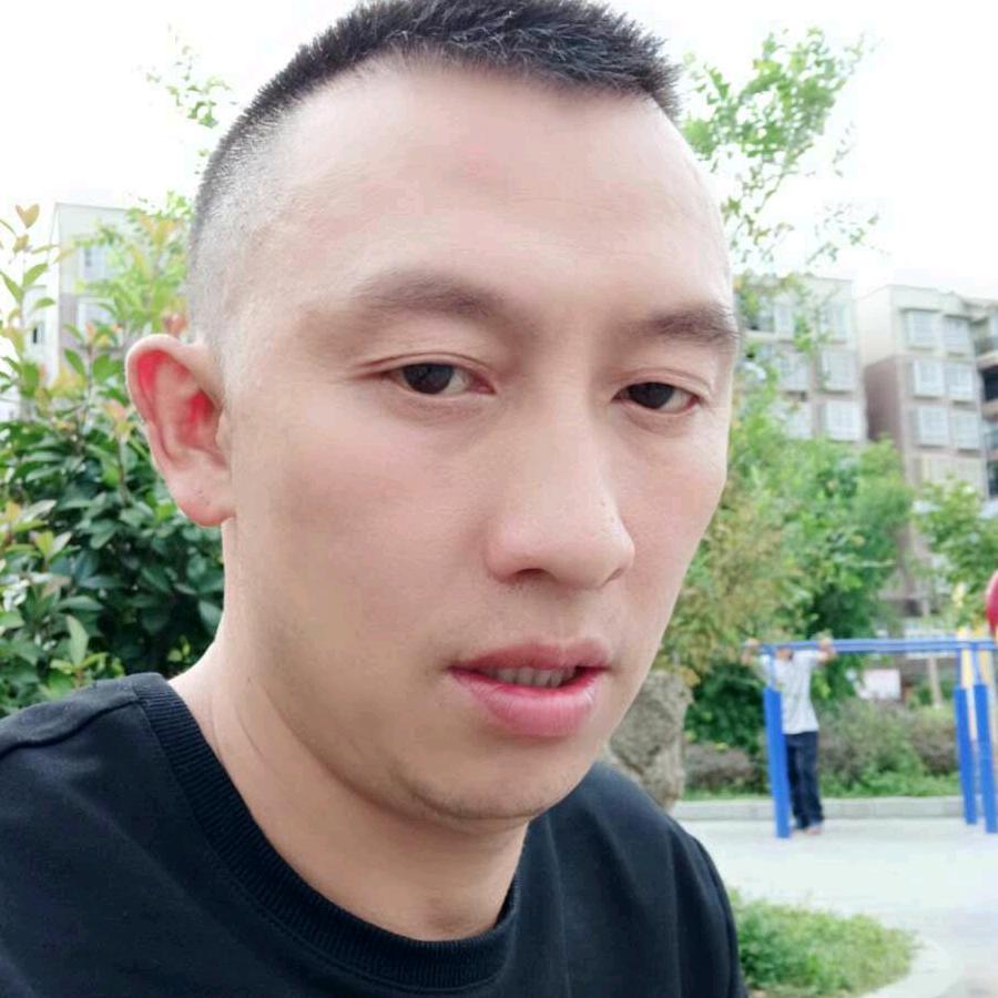 周哥