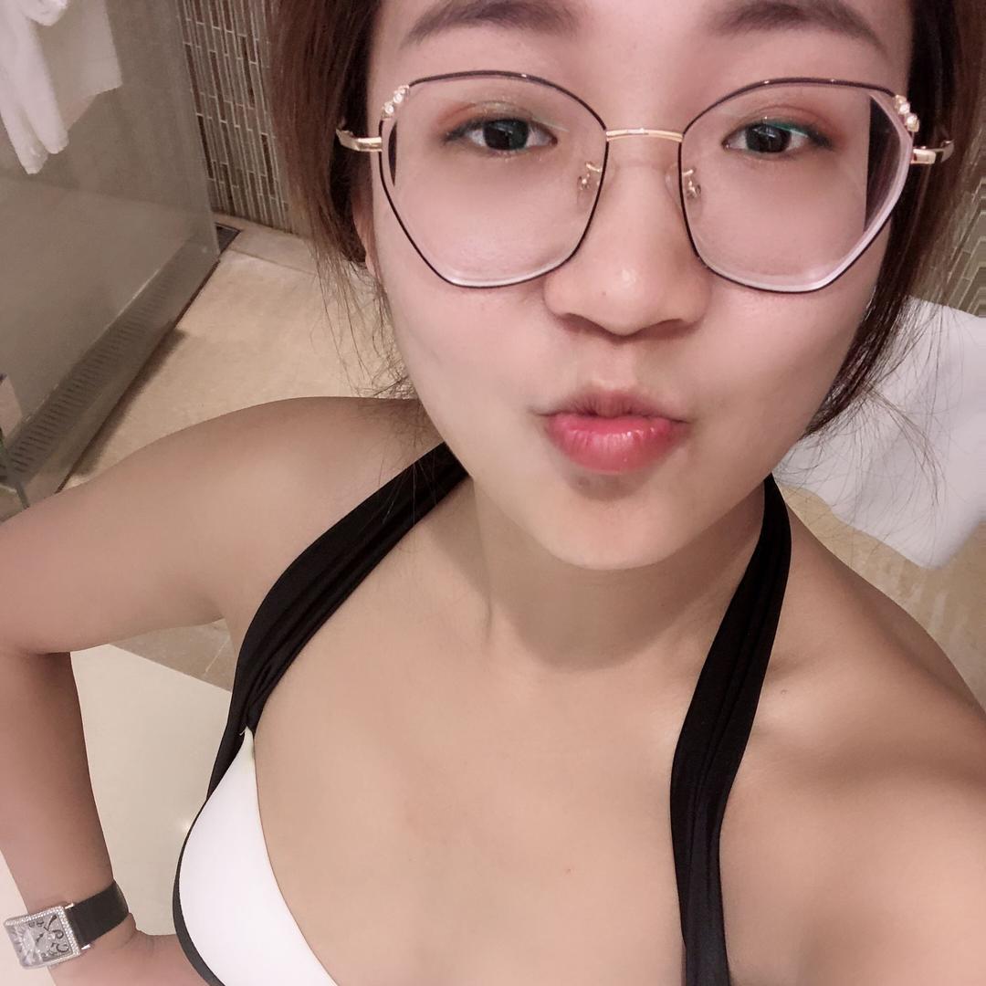 板孬5552