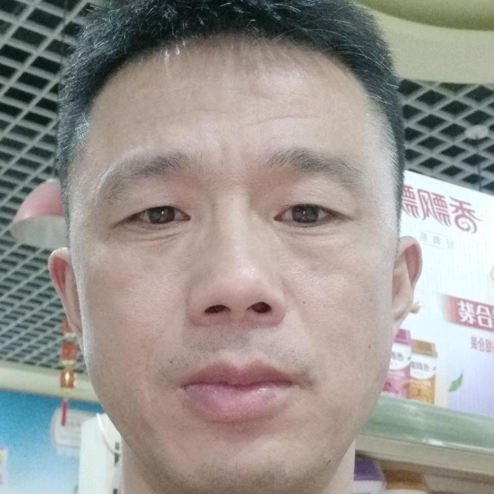 青军总司令（通威青蛙饲料代理）有一家