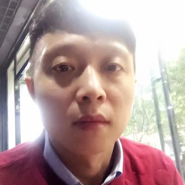 爱古玩的波波