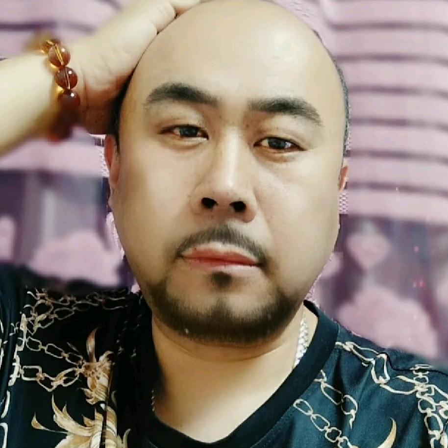 李琨