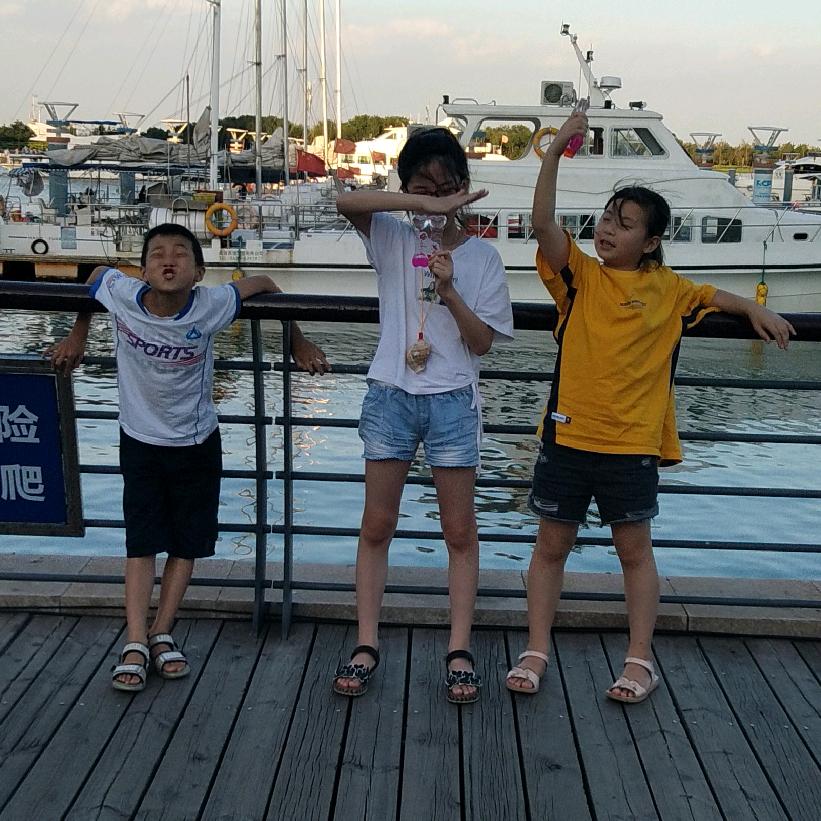 开心秋雨颉（不要连赞）